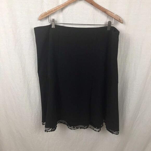 Lane Bryant Dresses & Skirts - Lane Bryant Women's A Line Skirt Beaded Hem Side Zipper Solid Black Size 20